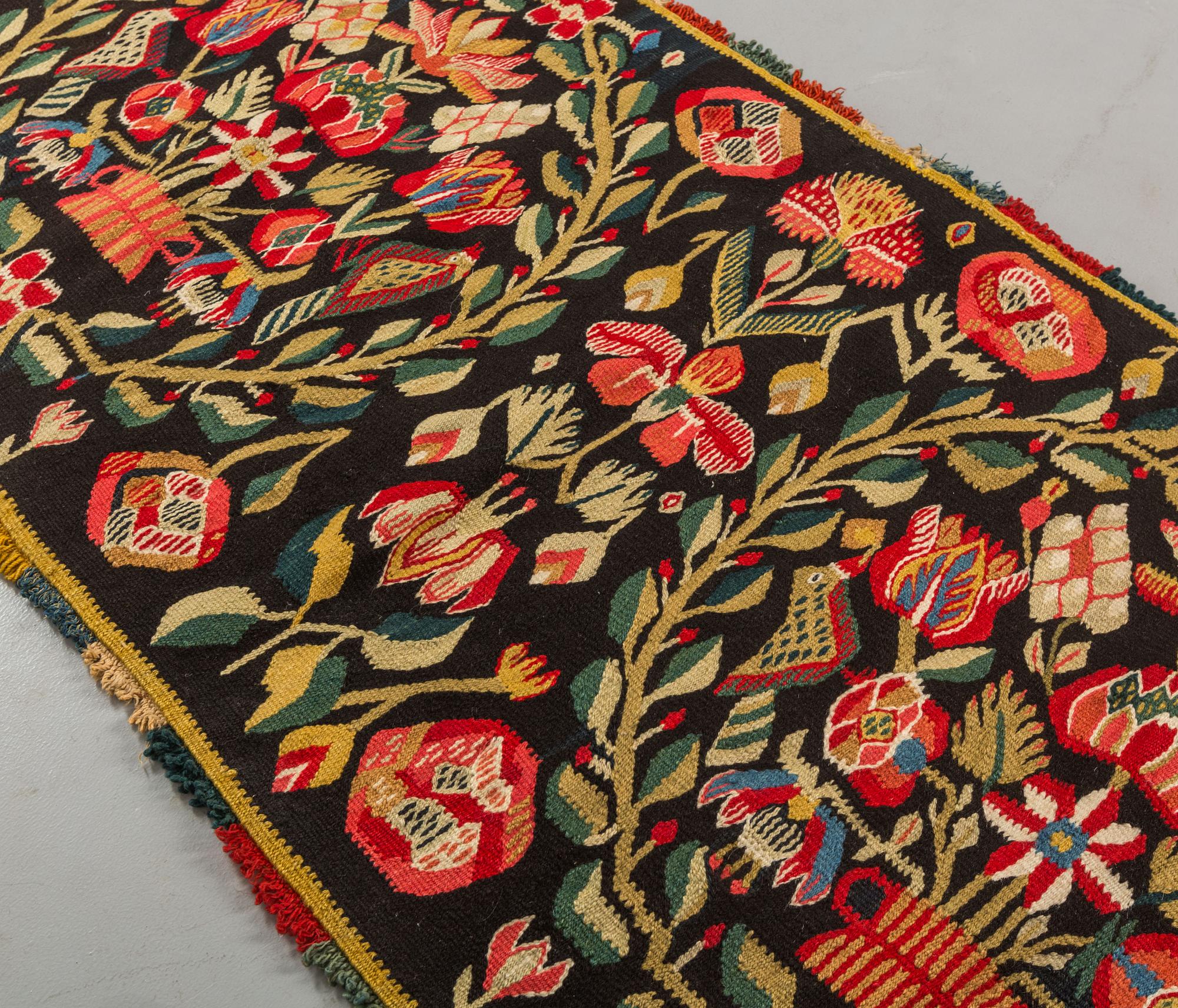 CARRIAGE CUSHION, tapestry weave, southern Scania Sweden, late 19th century.