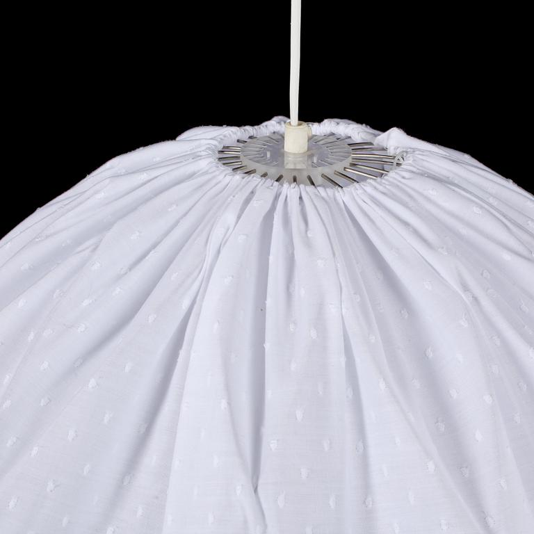 TAKLAMPA, "Pia", Tore Ahlsén, 1900-talets andra hälft. Höjd 60 cm.