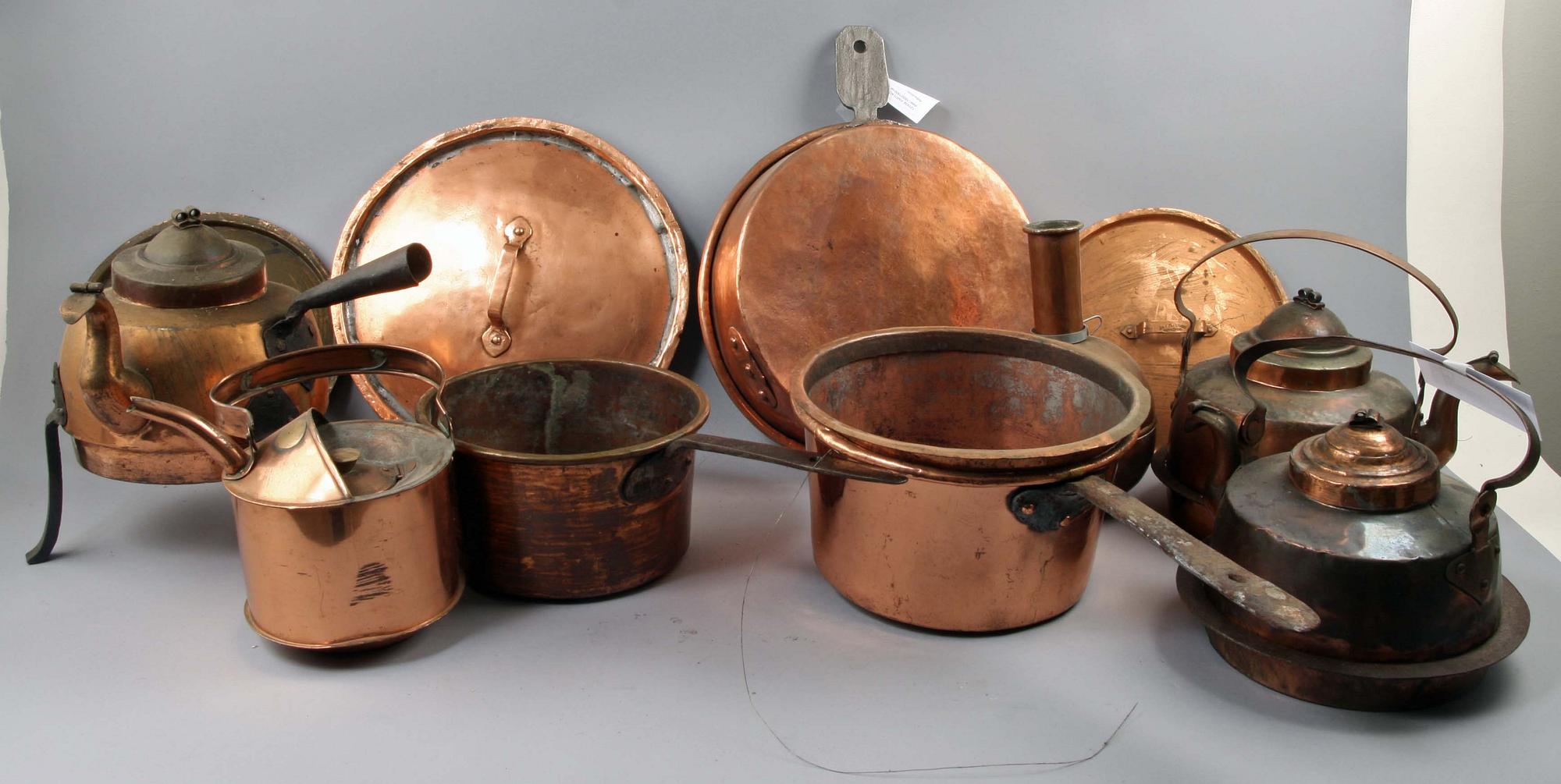 PARTI KOPPARFÖREMÅL, 8 delar, 1800/1900-tal.