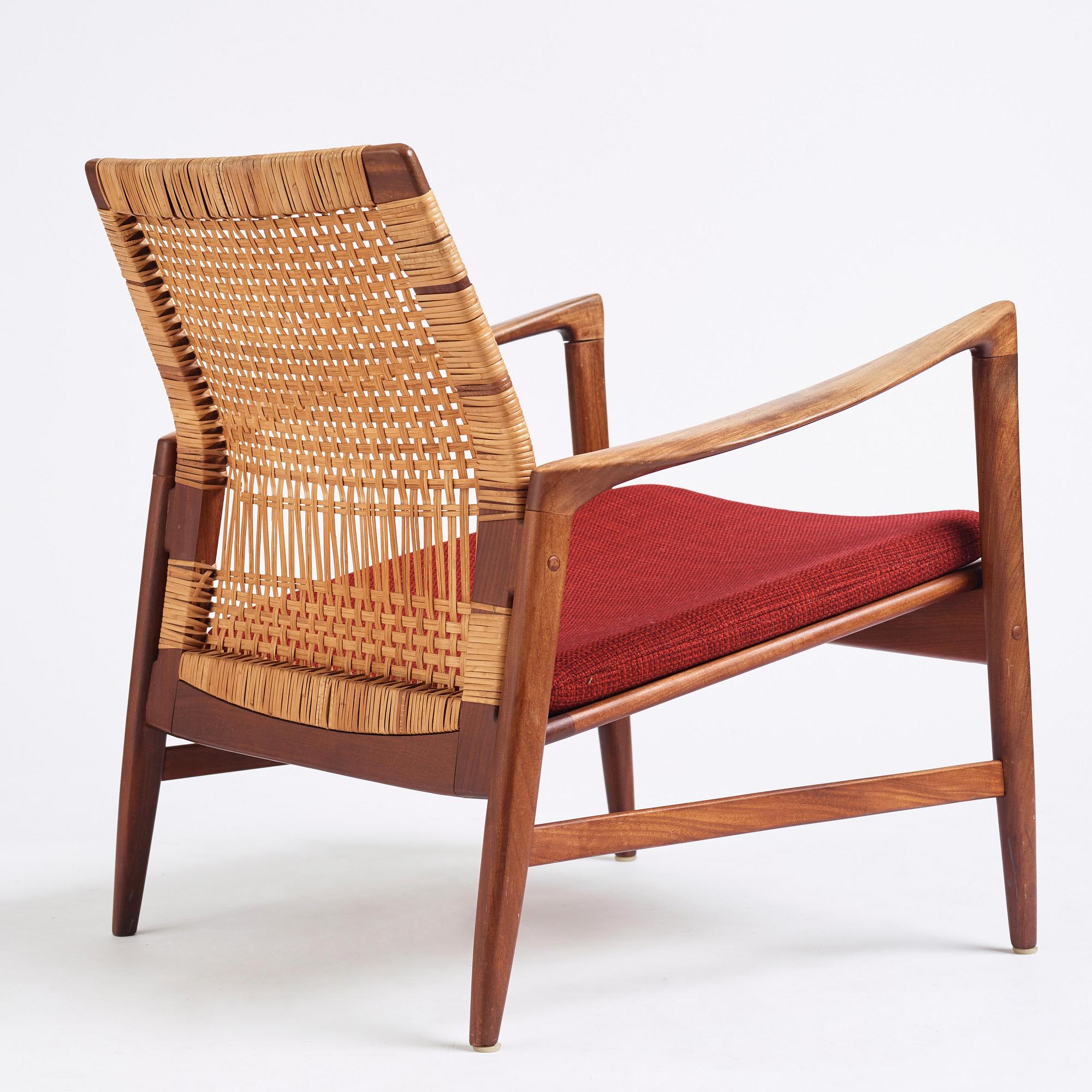 Ib Kofod-Larsen, an 'Åre' easy chair, model nr '809', Olof Persons Fåtöljindustri (OPE), Sweden, 1950-60s.