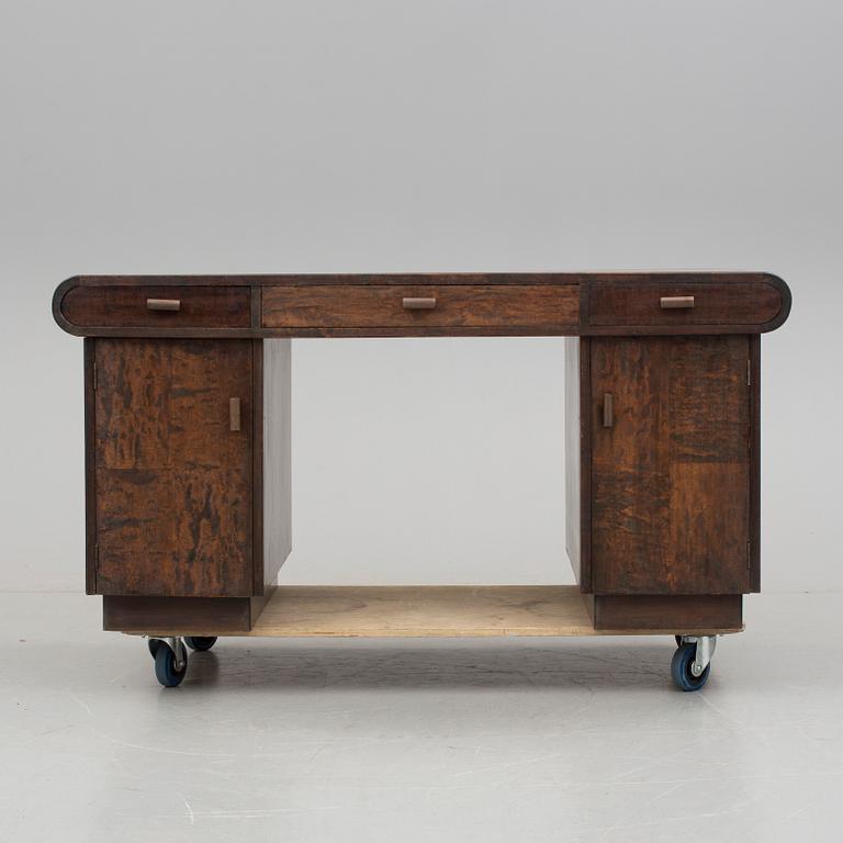 SKRIVBORD, funkis, 1940-tal.