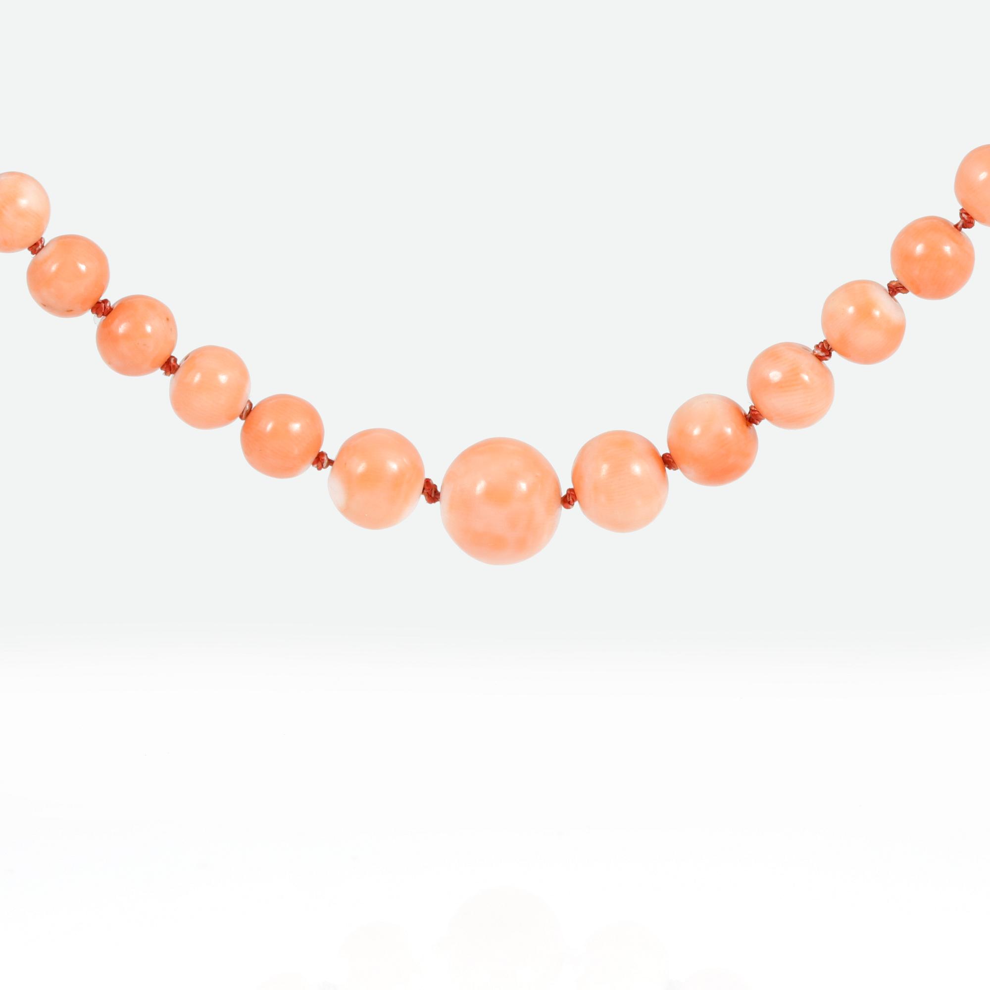 COLLIER, korall, 1900-tal.