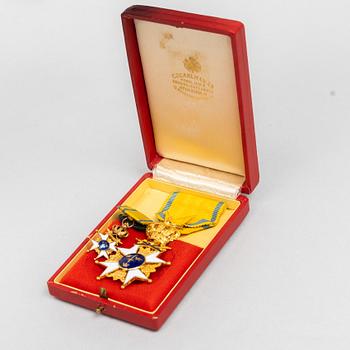 The Order of the Sword, knight's cross, Carlman 1960, 18 karat gold and a miniature.