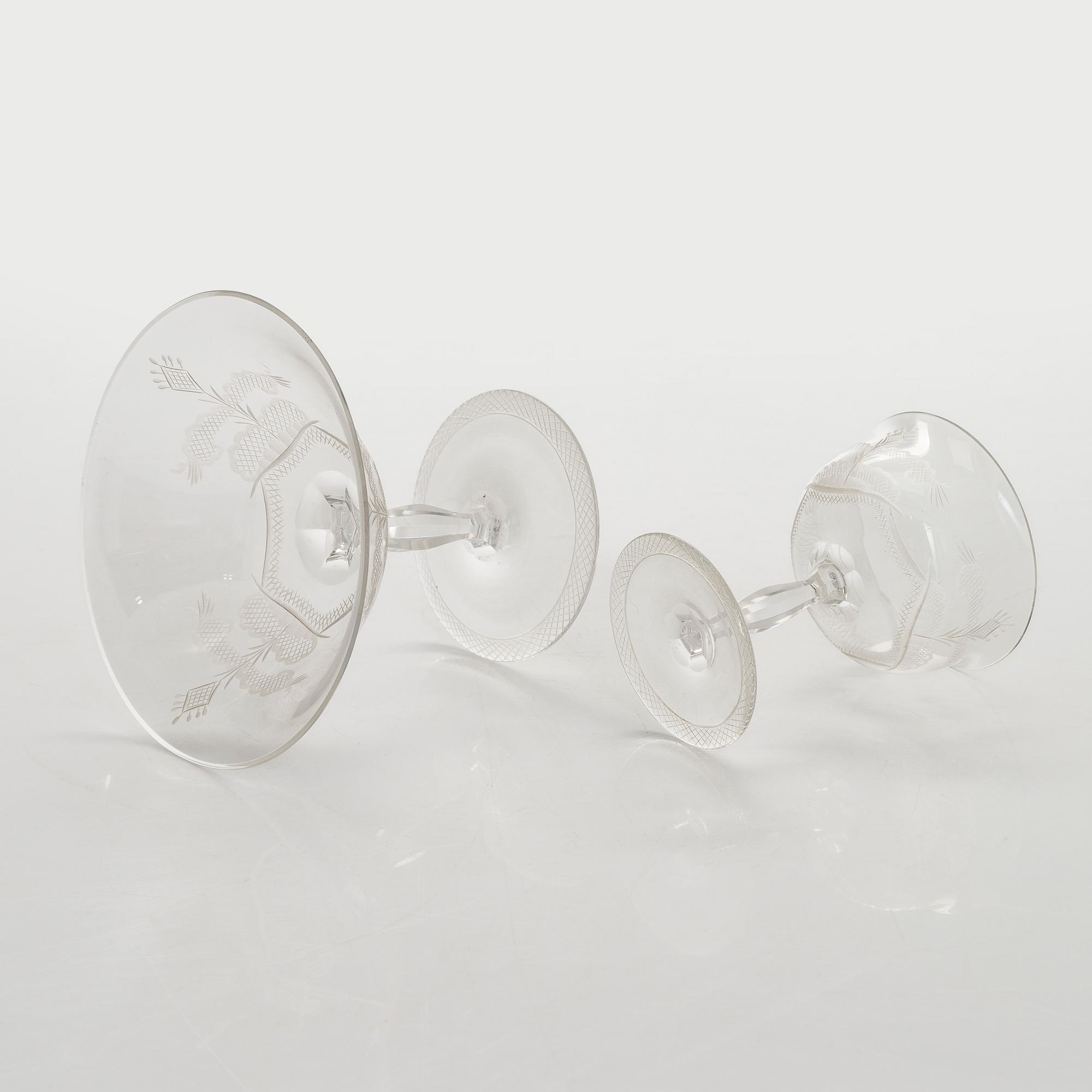 Edvard Hald, A set of 78 pieces "H 208" glassware, Orrefors.