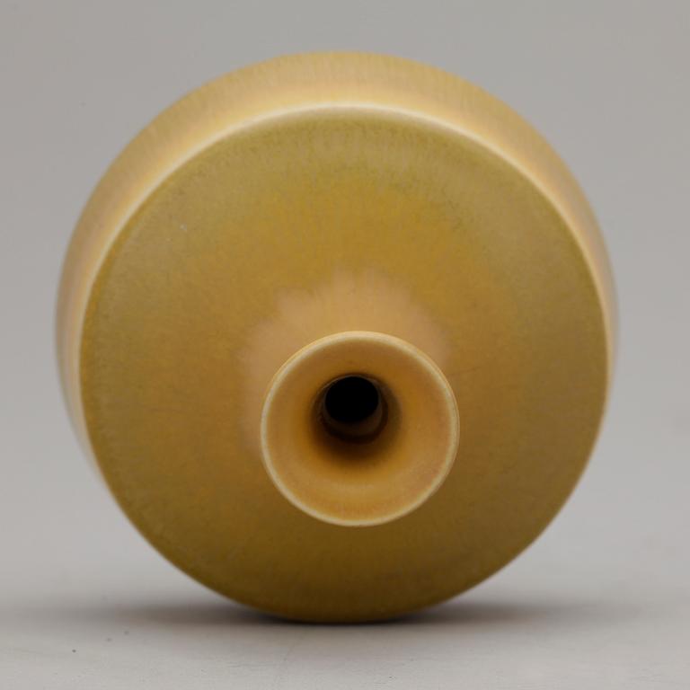 VAS, stengods, Berndt Friberg Gustavsberg  1976.