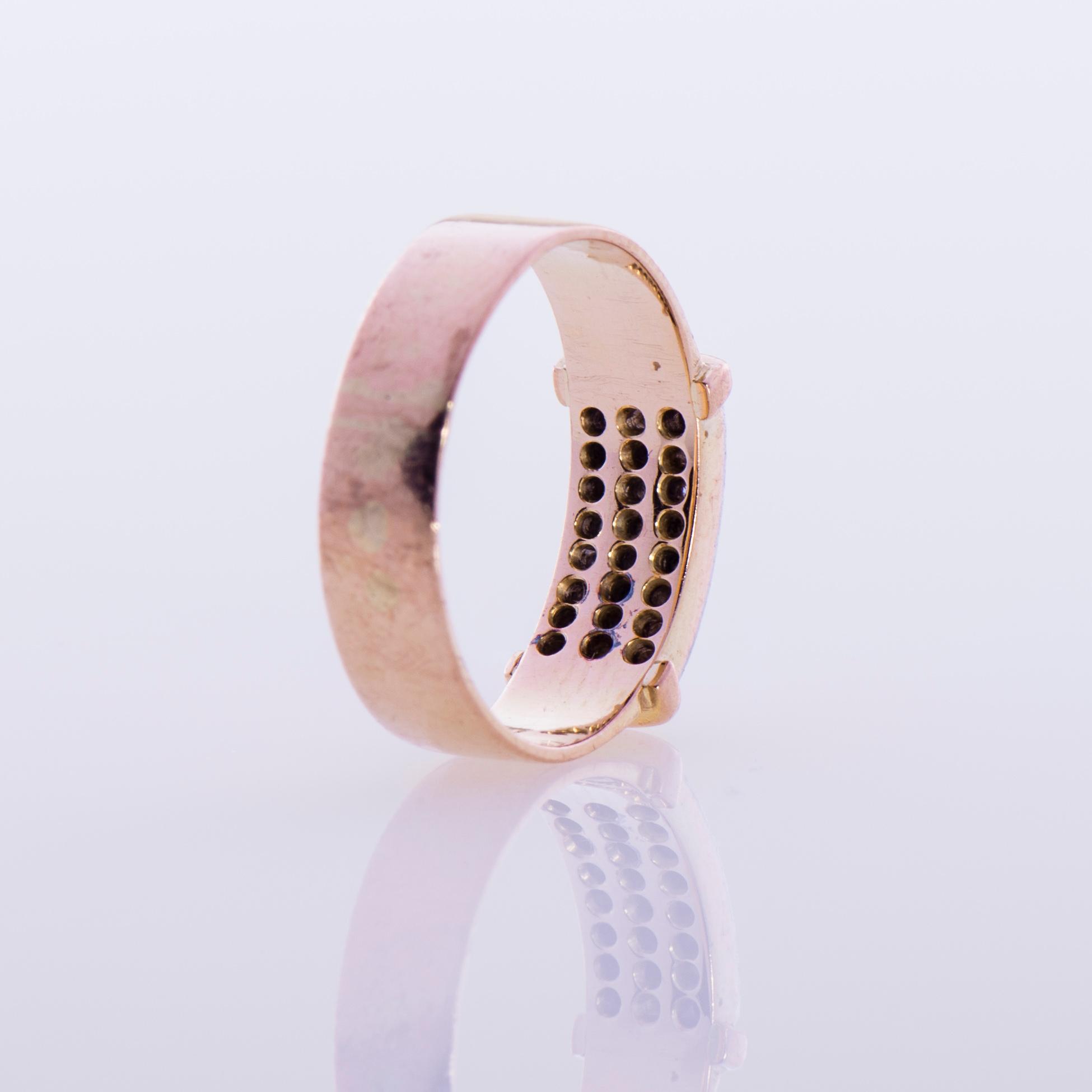 RING, 14K guld, diamanter. Helsingfors 1951. Vikt ca 2,5 g.