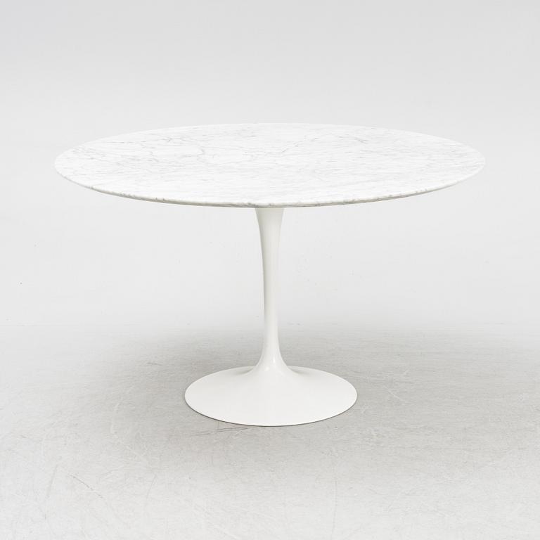Eero Saarinen, a 'Tulip' table, Knoll International.
