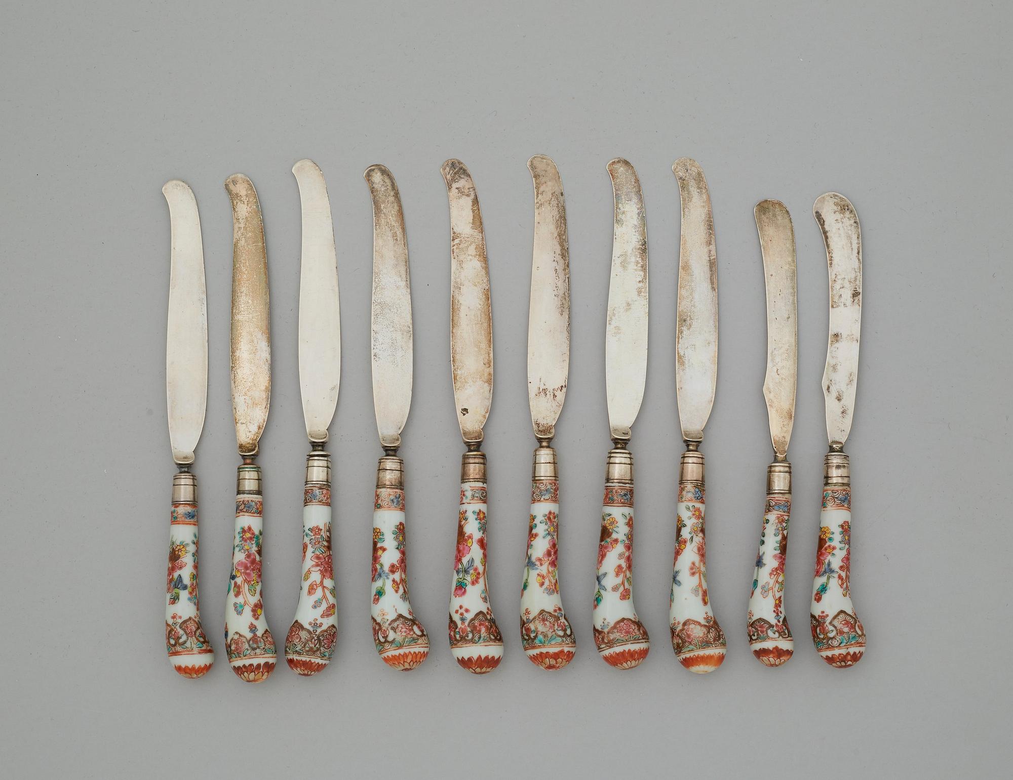 Bestick, 28 stycken, med porslinskaft. Qingdynastin, Qianlong (1736-95).