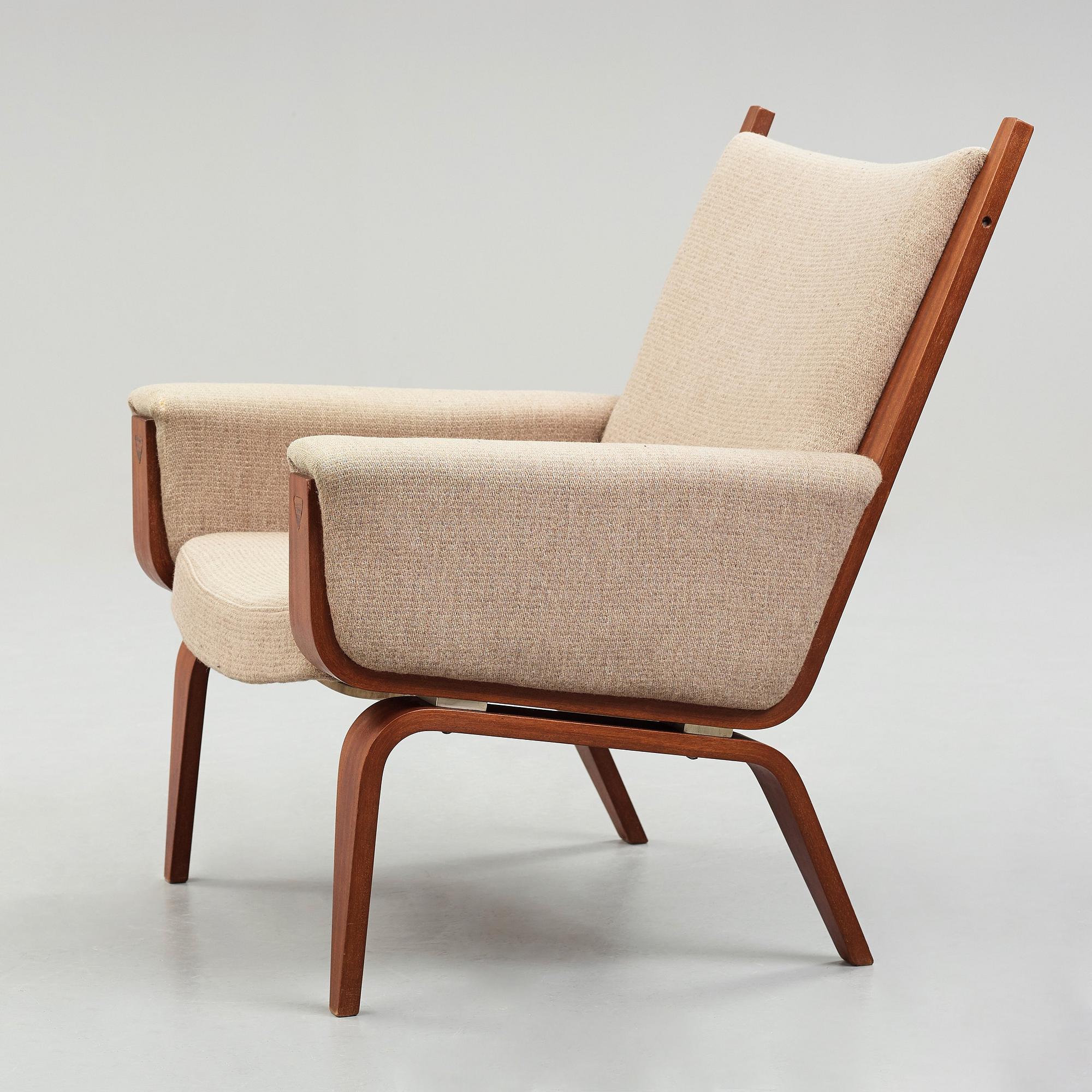 HANS J WEGNER, an easy chair, a prototype of model "GE501", Getama, Denmark, 1970's.