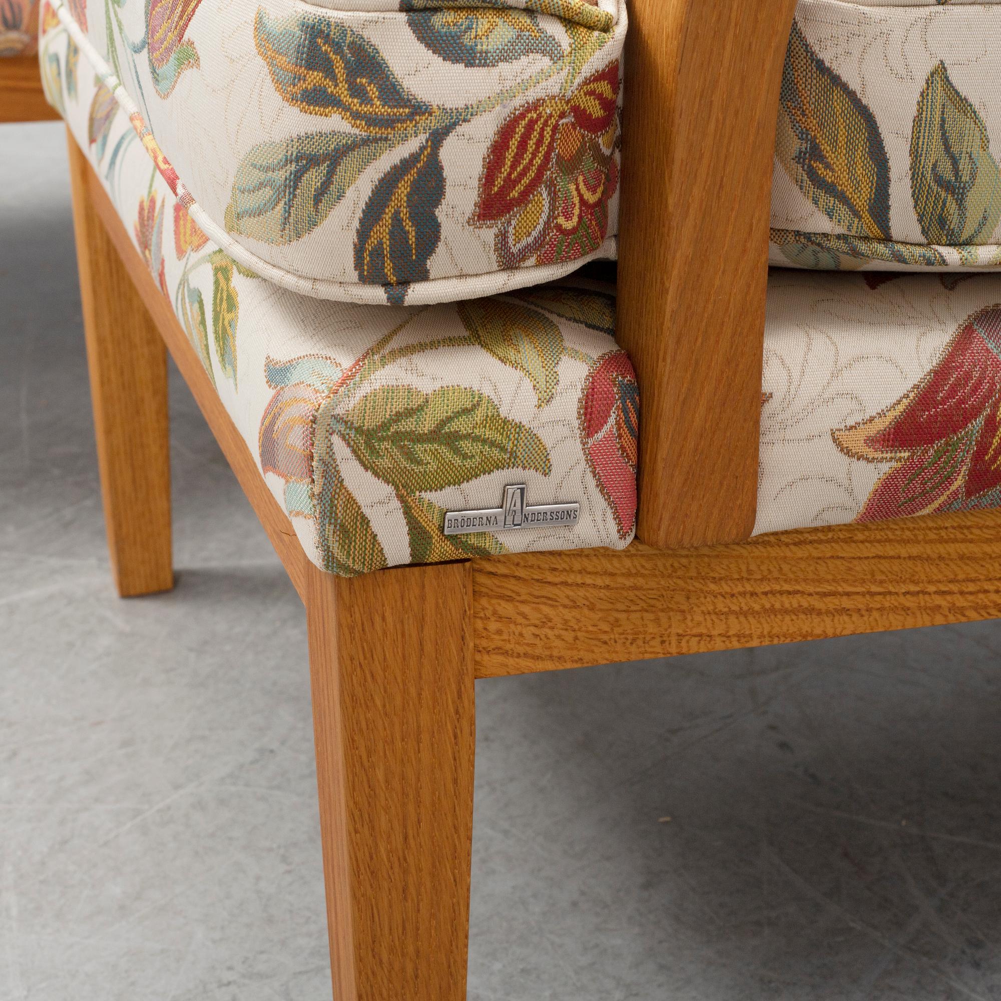 BRÖDERNA ANDERSSON, A pair of 20th/21st century easy chairs.
