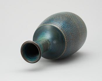 A Stig Lindberg stoneware vase, Gustavsberg Studio, 1966.