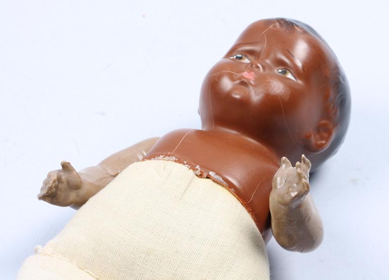 DOCKA. Märkt "Effanbee Dolls Walk Talk Sleep".