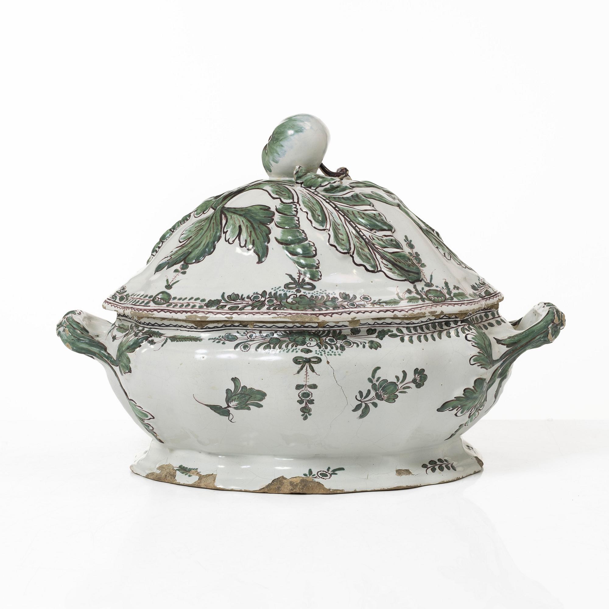 A faience lidded turrine, France, 18th/19th century.