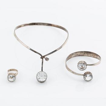 Necklace, bracelet, and a ring, silver with rock crystal, including pieces by Gert Thysell.