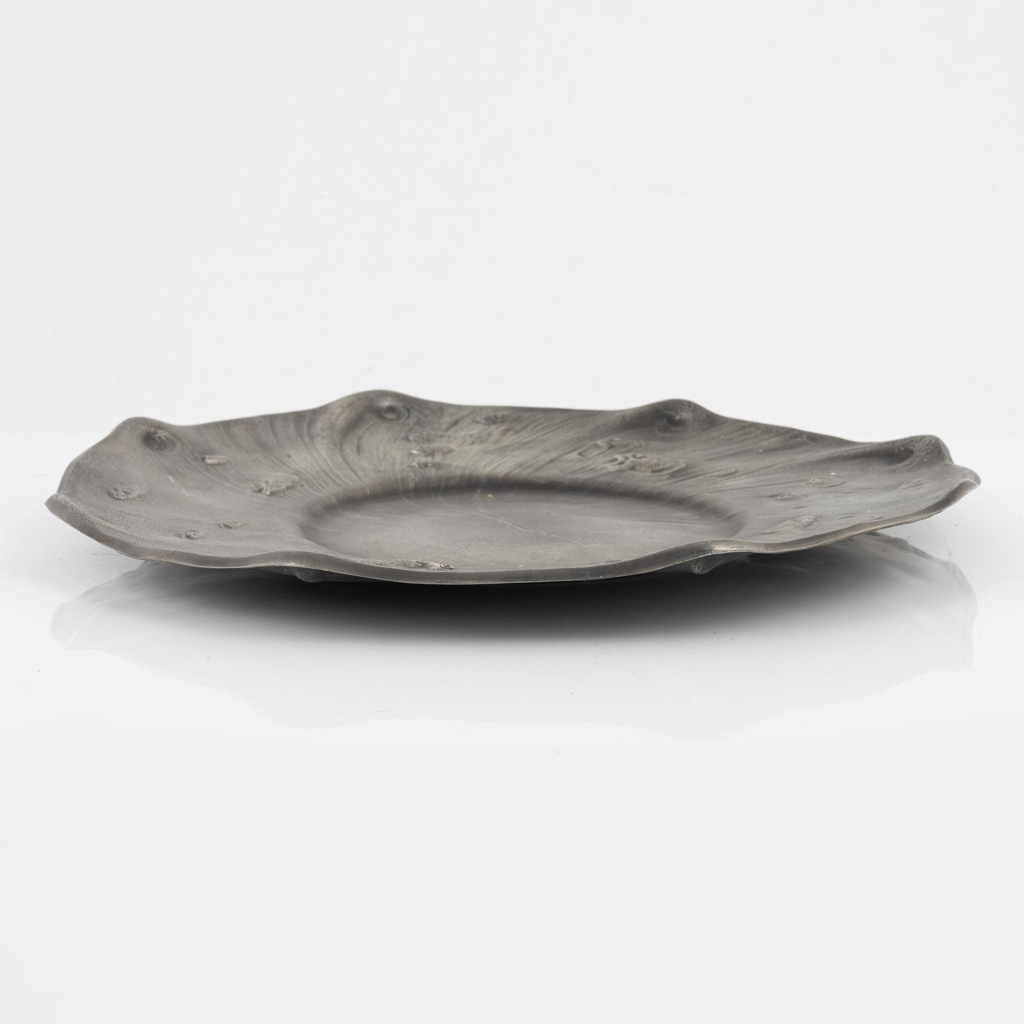 Olof Ahlberg, a pewter dish, Schreuder & Olsson, Stockholm, 1987.
