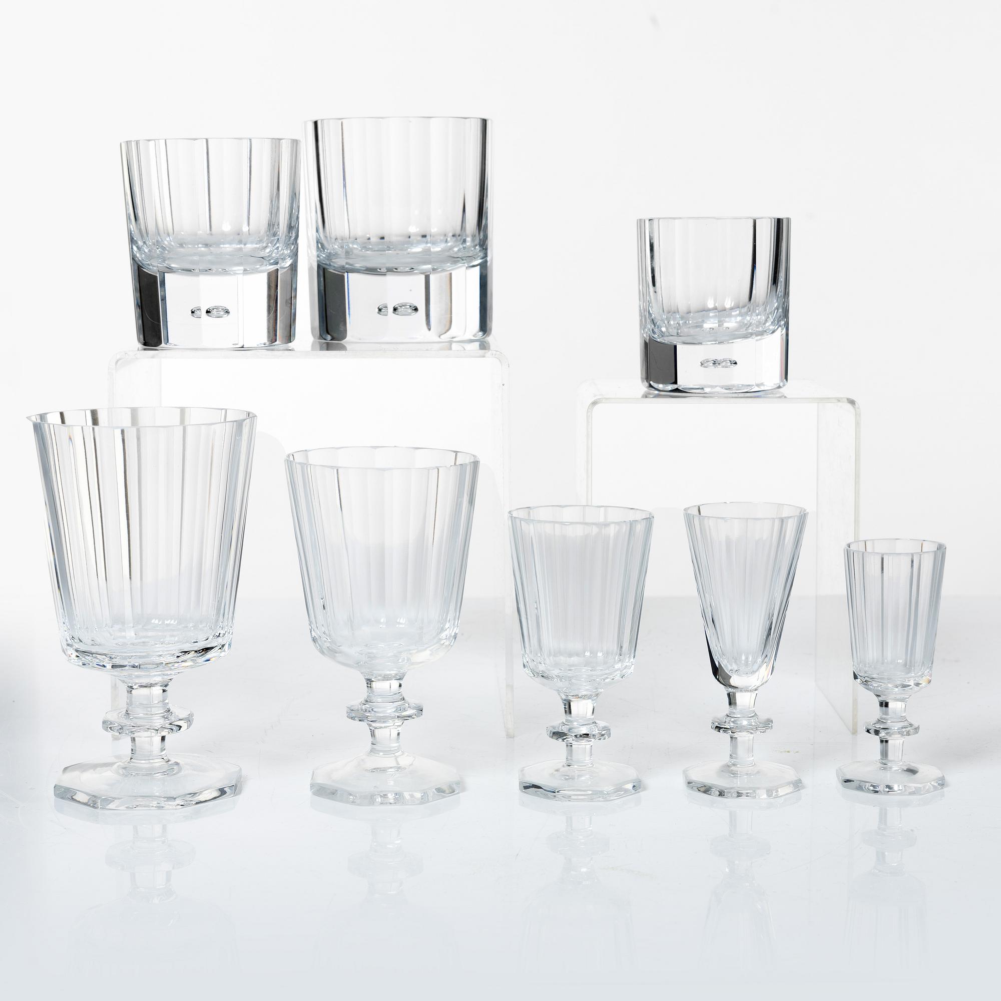 Elis Bergh, glasservis, "Karlberg", Kosta Boda, 1900-tal,  77 delar.