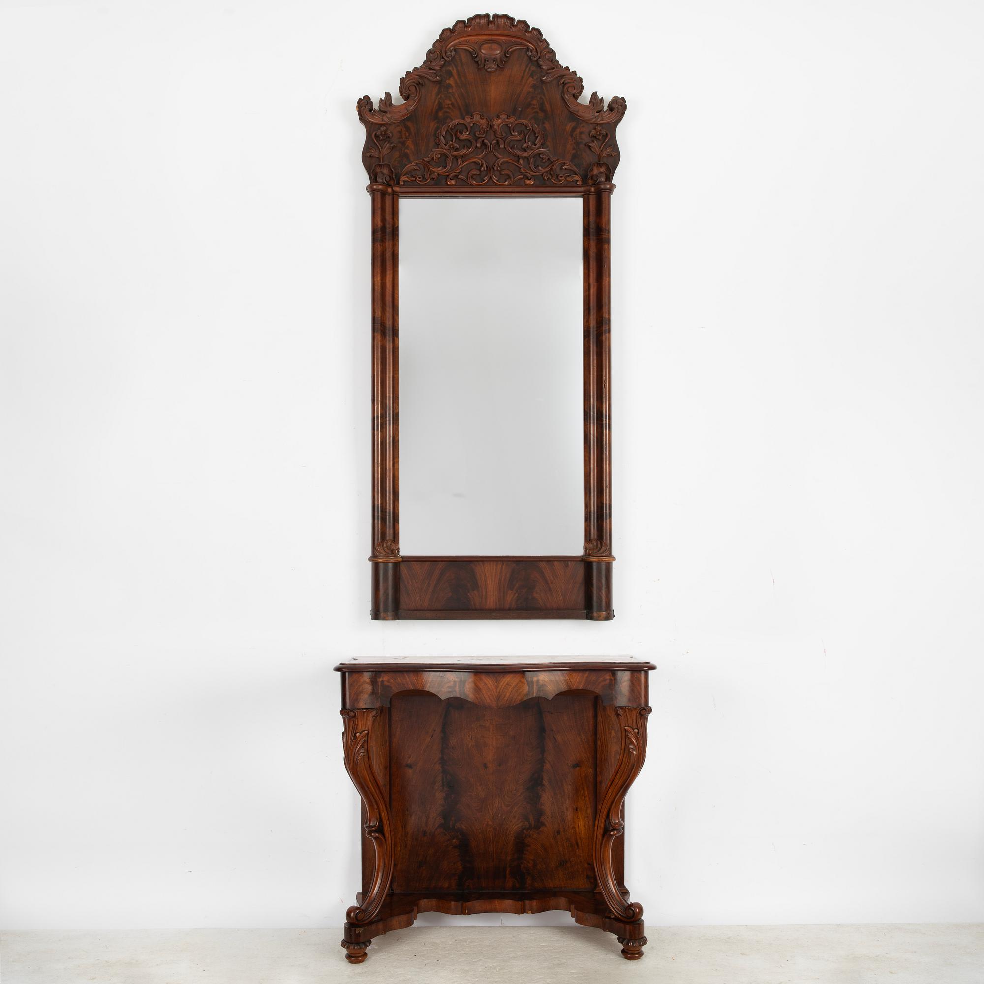 Spegel med konsolbord, rokokostil, 1800-talets andra hälft.