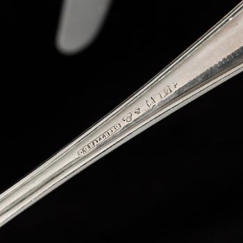BESTICKSERVIS, silver, C G Hallberg, Stockholm, 1900-tal. Totalvikt ca 8096 gram.