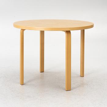 Alvar Aalto, bord, model 90 A, Artek, Finland, 2018.