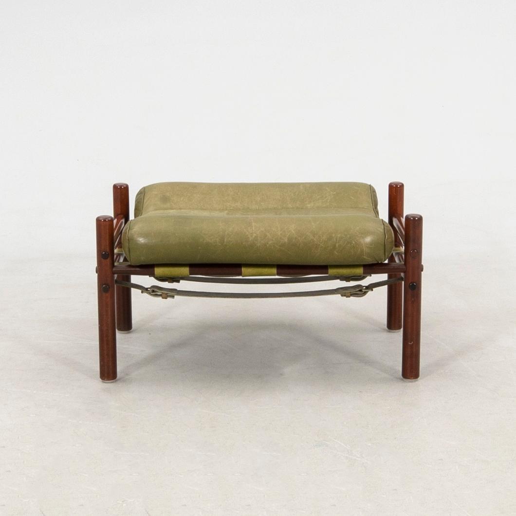 Arne Norell, fåtöljer ett par samt en fotpall "Inca", Norell Möbel AB 1900-talets andra hälft.