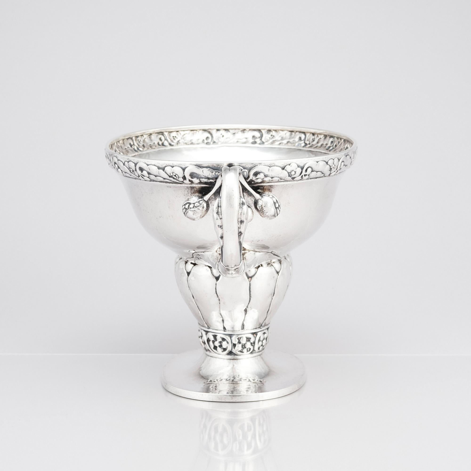 Georg Jensen, an 830/1000 silver jardinère, Copenhagen ca 1915-1919.