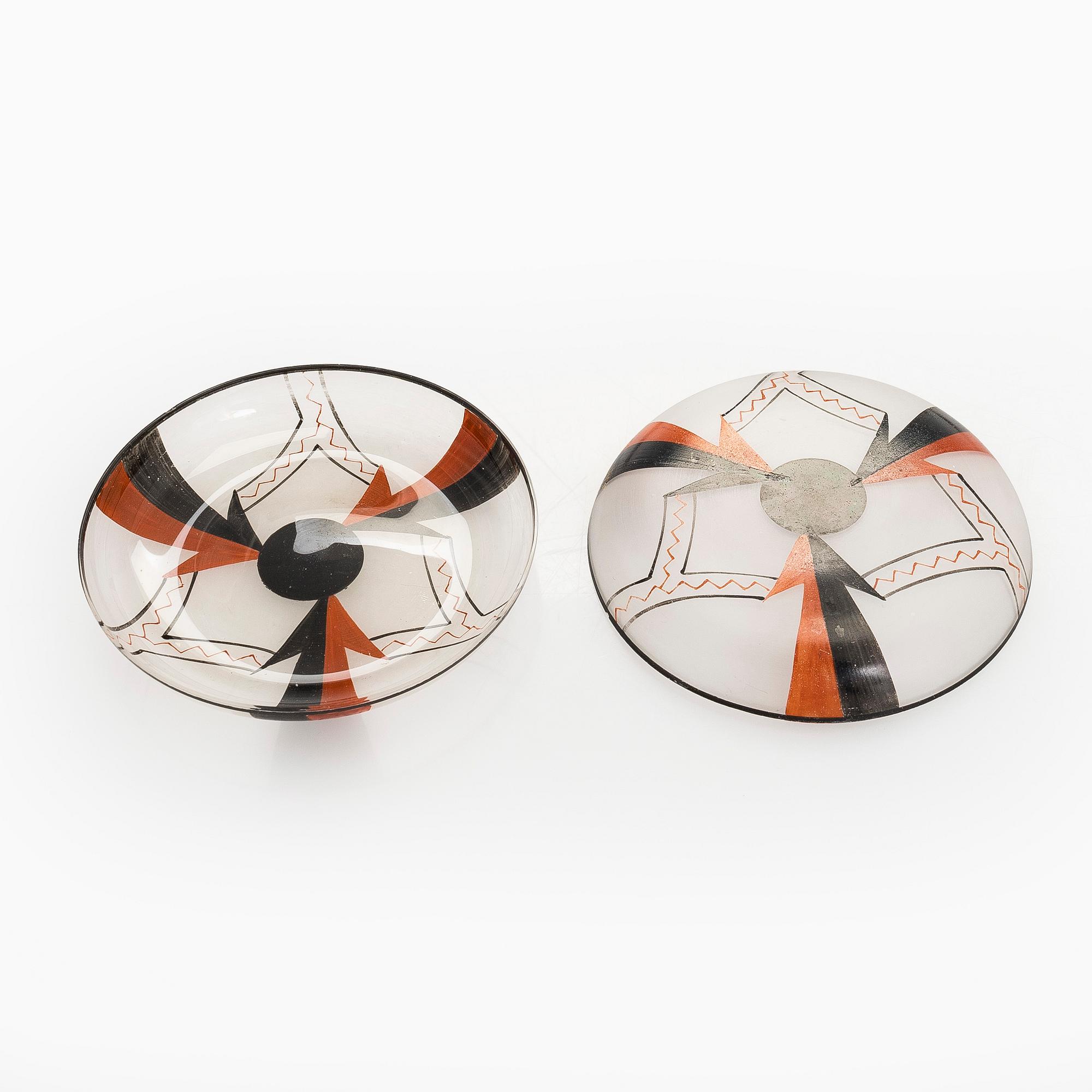 Bowl and 5 plates, glass, 1920s/1930s.