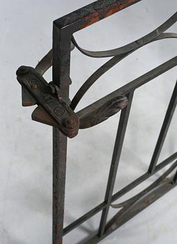 GRINDAR, ett par, gjutjärn, 1900-tal.