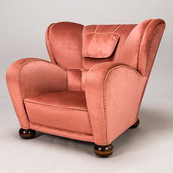 MÄRTA BLOMSTEDT, an 'Aulanko-model' armchair designed in 1939.armchair.