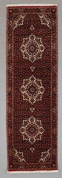 MATTA, Bidjar, ca 245 x 73 cm.