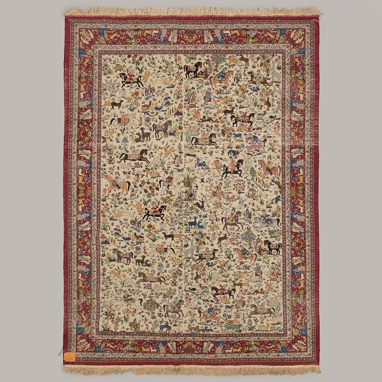 Carpet, Kashmir, Semi-Antique, ca 220x300 cm.