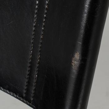 A PAIR OF LINEA VEAM CHAIRS, Italy.