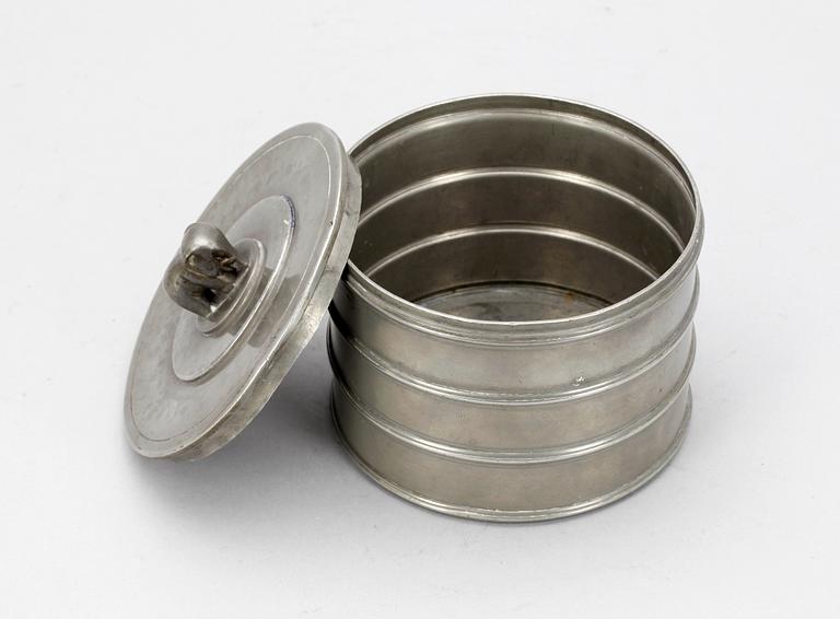 BURK MED LOCK, tenn. CG Hallberg, Stockholm 1934.