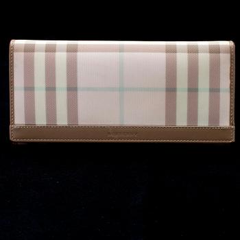 PLÅNBOK, Burberry, London.