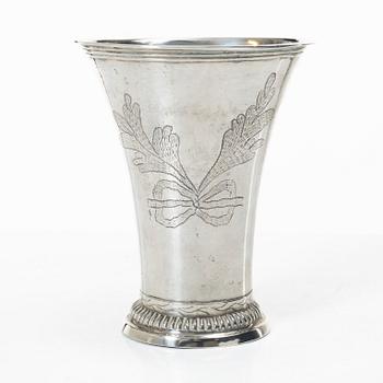 A Swedish silver beaker, mark of Arvid Vernström, Eksjö 1813.
