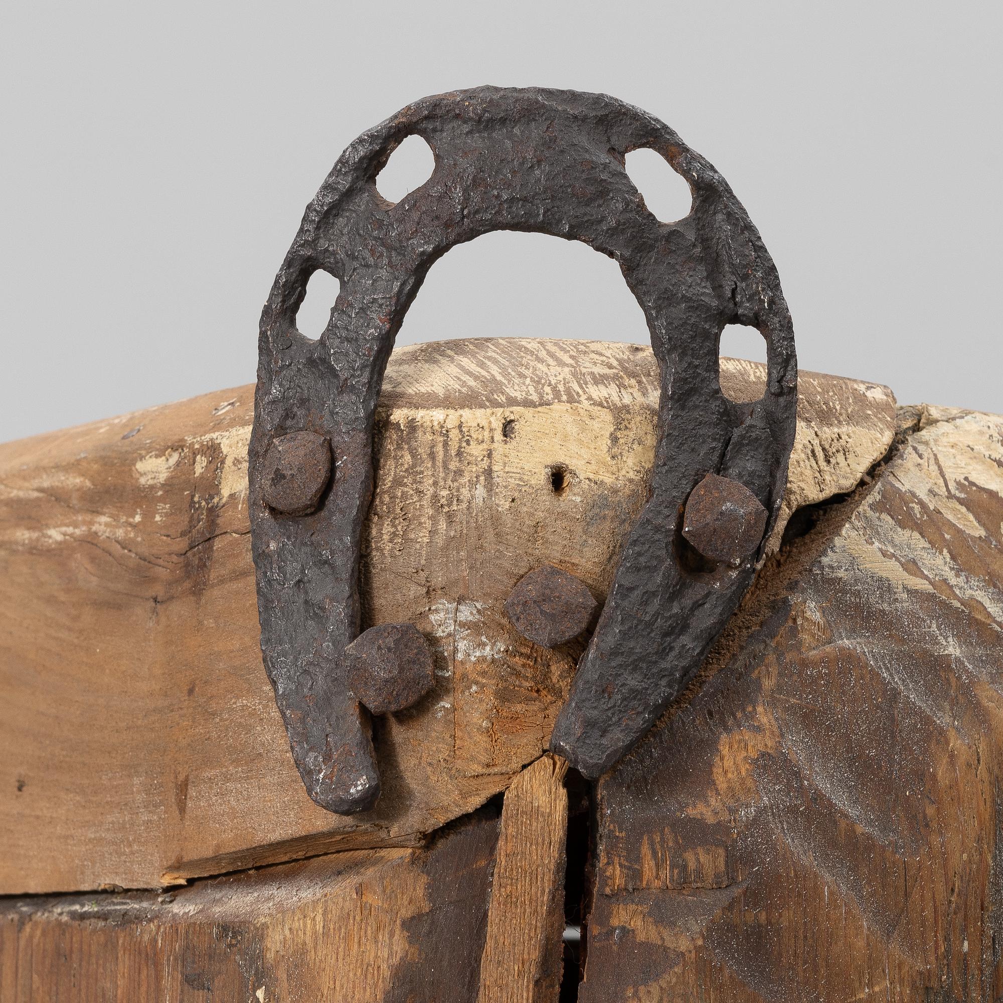 Corner cupboard/wall cabinet 18th century.