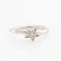 Ole Lynggaard, Ring, "Love", 18k white gold set with brilliant-cut diamonds, design by Charlotte Lynggaard.