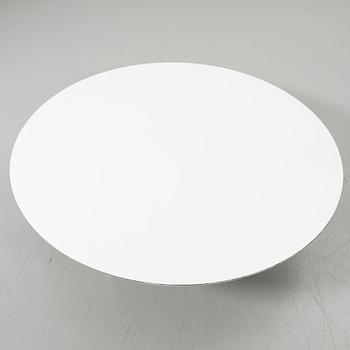 Coffee table, latter half of the 20th century.