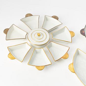 Edward Hald, a 19 pieces part porcelain cabaret, Karlskrona, Sweden 1930s.