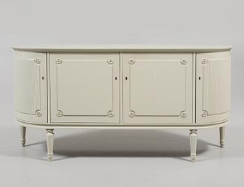 SIDEBOARD, gustaviansk stil, 1900-talets andra hälft.