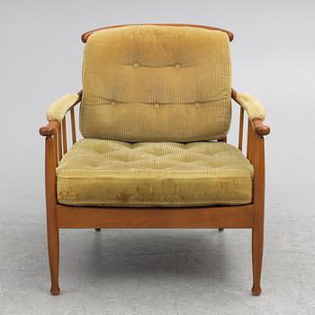 Kerstin Hörlin-Holmquist, Fåtölj, "Skrindan", OPE-Möbler, 1900-talets andra hälft.