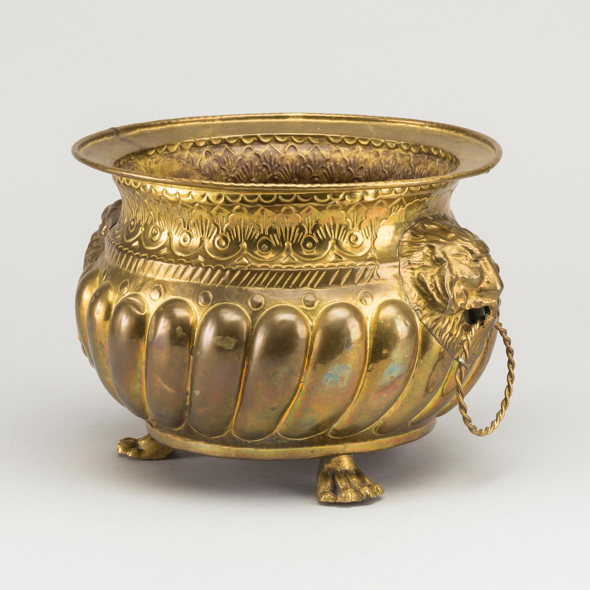 FLOWER POT BAROQUE STYLE 19TH CENTURY.