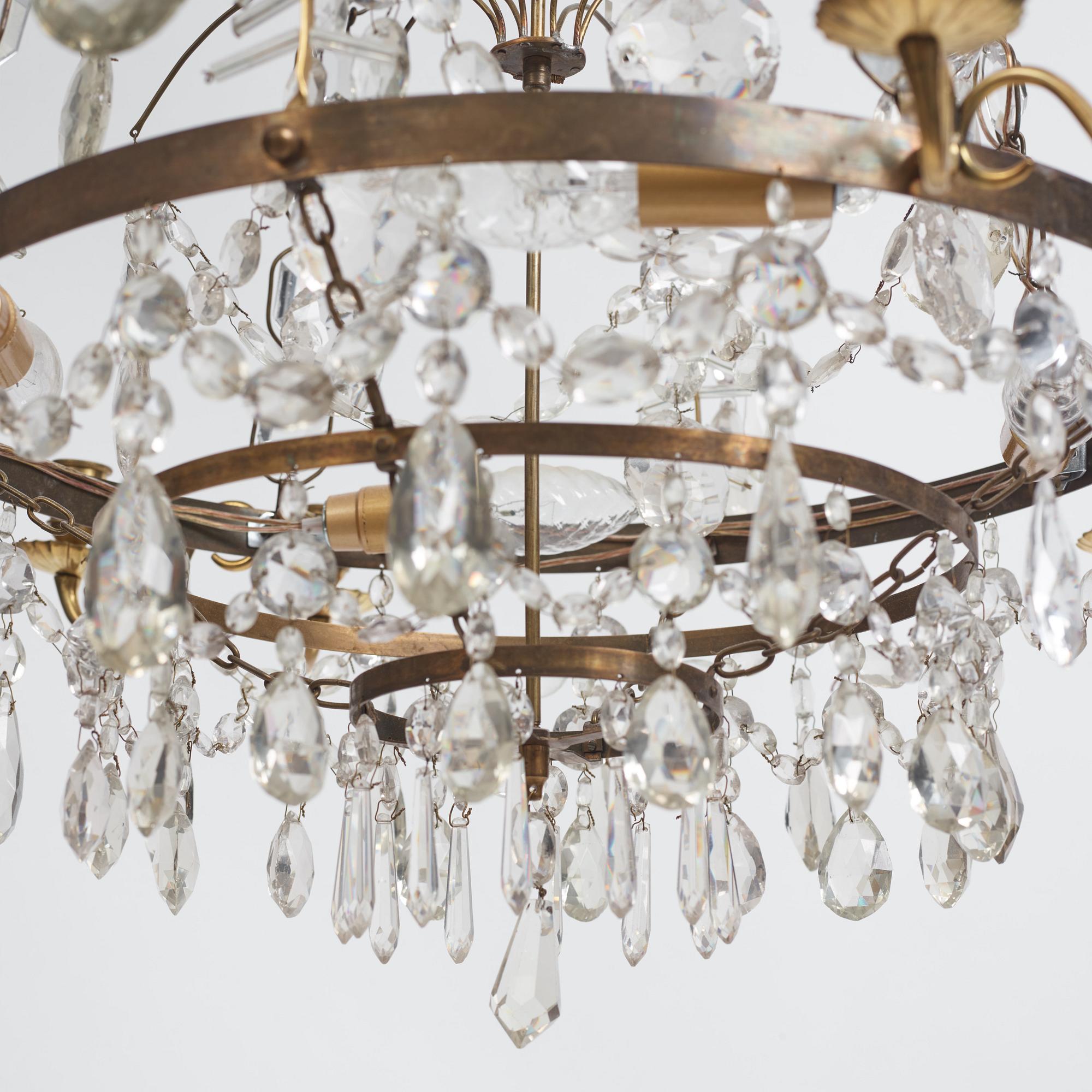 Ljuskrona, gustaviansk stil, sk "Hagamodell", 1900-tal.