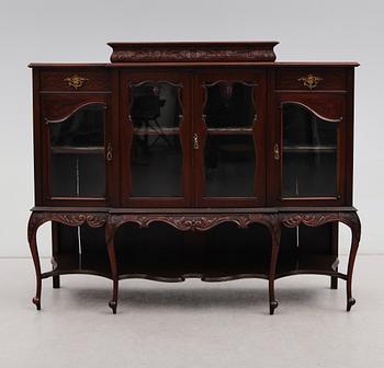 VITRINSKÅP, England, 1900-talets första hälft.