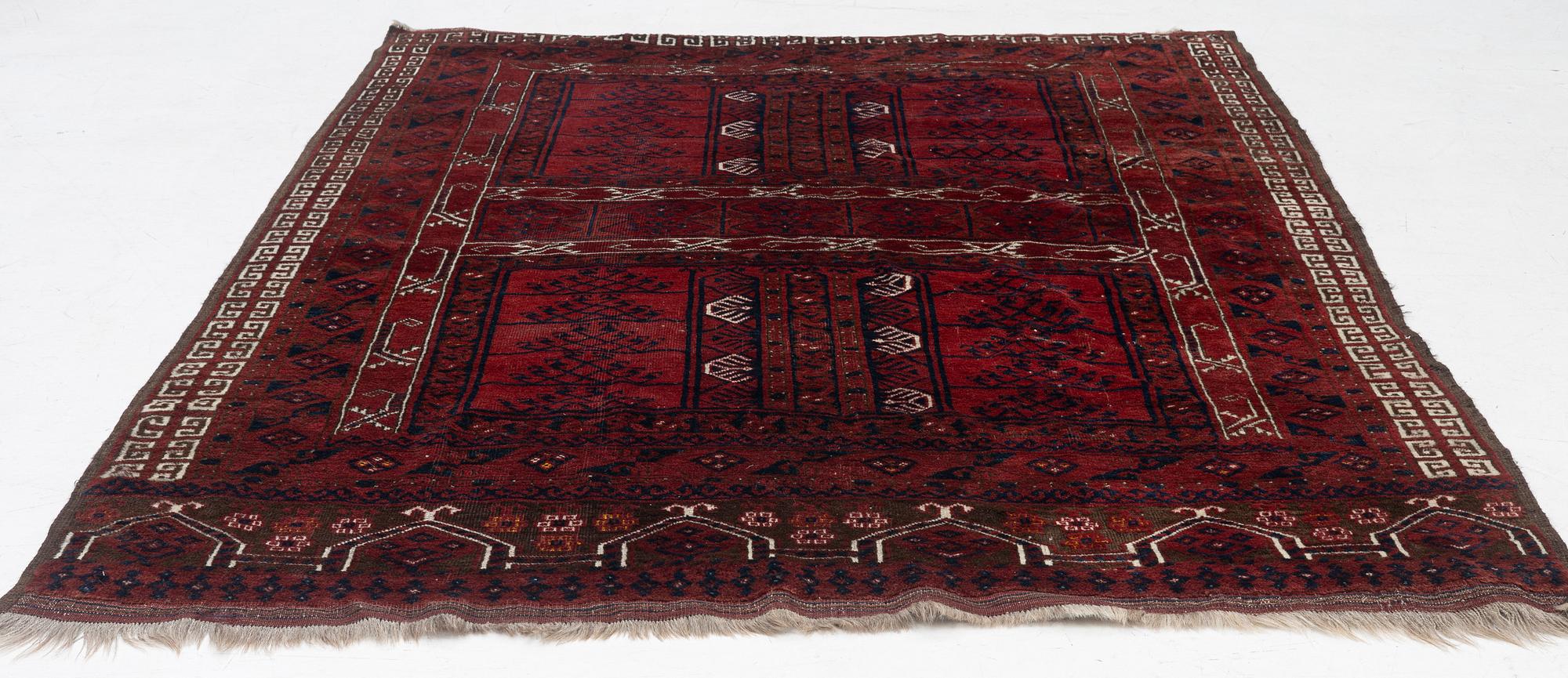 Carpet, Hatchlou Afghan, 216 x 162 cm.