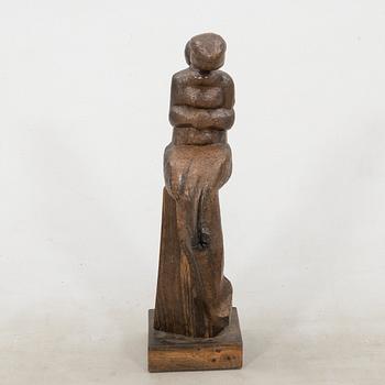 Allan Jäderås, skulptur Kvinna med barn.