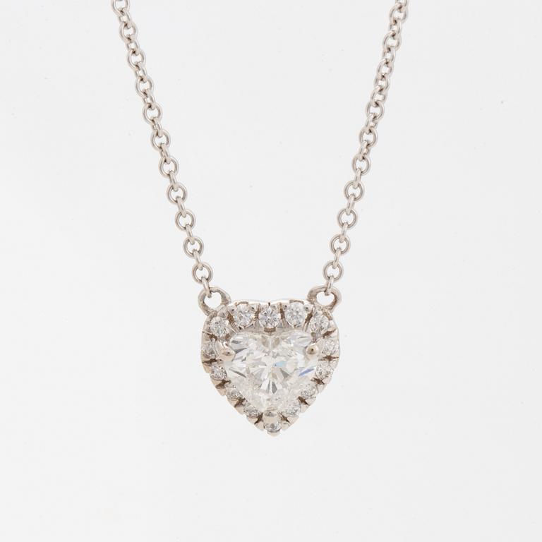 Heart shaped diamond necklace, with GIA dossier.