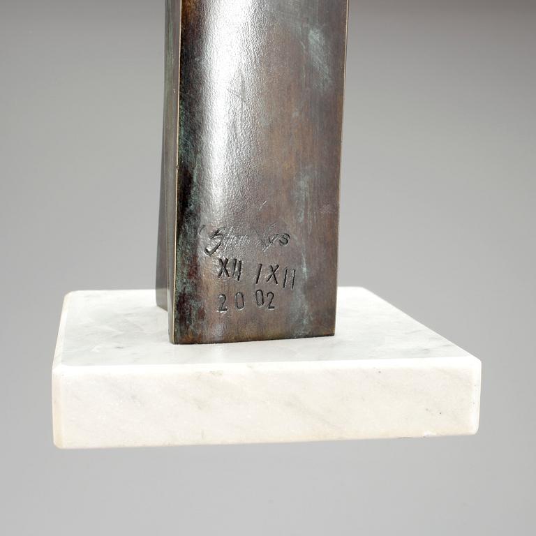 STAN WYS, skulptur, signerad och numrerad XII/XII, daterad 2002.