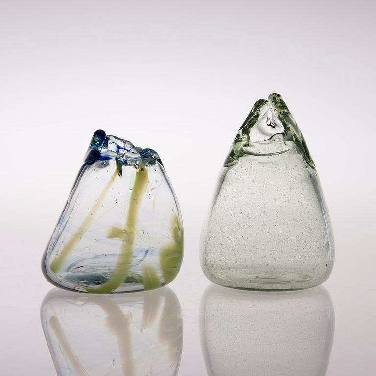 TWO GLASS VASES, signed M. Merikallio -82.