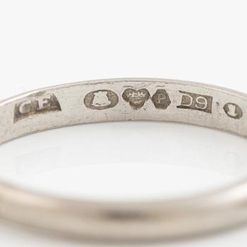 Ringar, två stycken, platina, släta, 1950-tal.