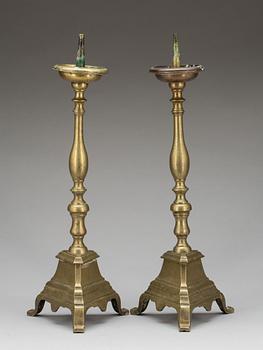 ALTARLJUSSTAKAR, ett par. Barockstil. 1800-tal